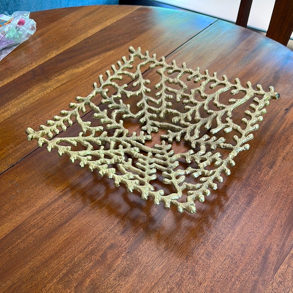 Gold coral decorative square display bowl